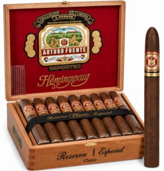 Arturo Fuente Hemingway Classic Sun Grown