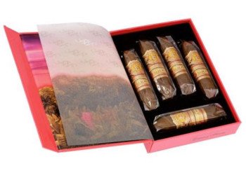 Arturo Fuente Rare Pink Queen of Hearts