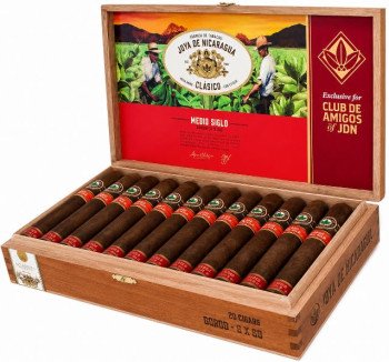 Joya de Nicaragua Clasico Medio Siglo Gordo