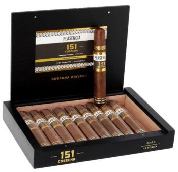 Plasencia Cosecha 151 La Musica Robusto