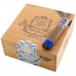 Don Pepin Garcia Blue Toro Grande Box-Press