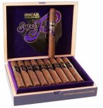 Super Fly by Oscar Valladares Super Toro Maduro